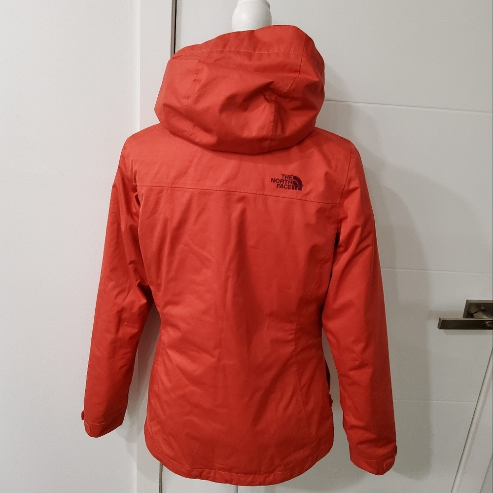 The North Face Red Monarch Triclimate Hooded Jacket Size SP - Picture 5 of 13